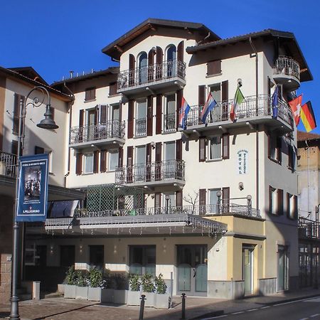 Hotel Avogadro San Pellegrino Terme Exterior foto