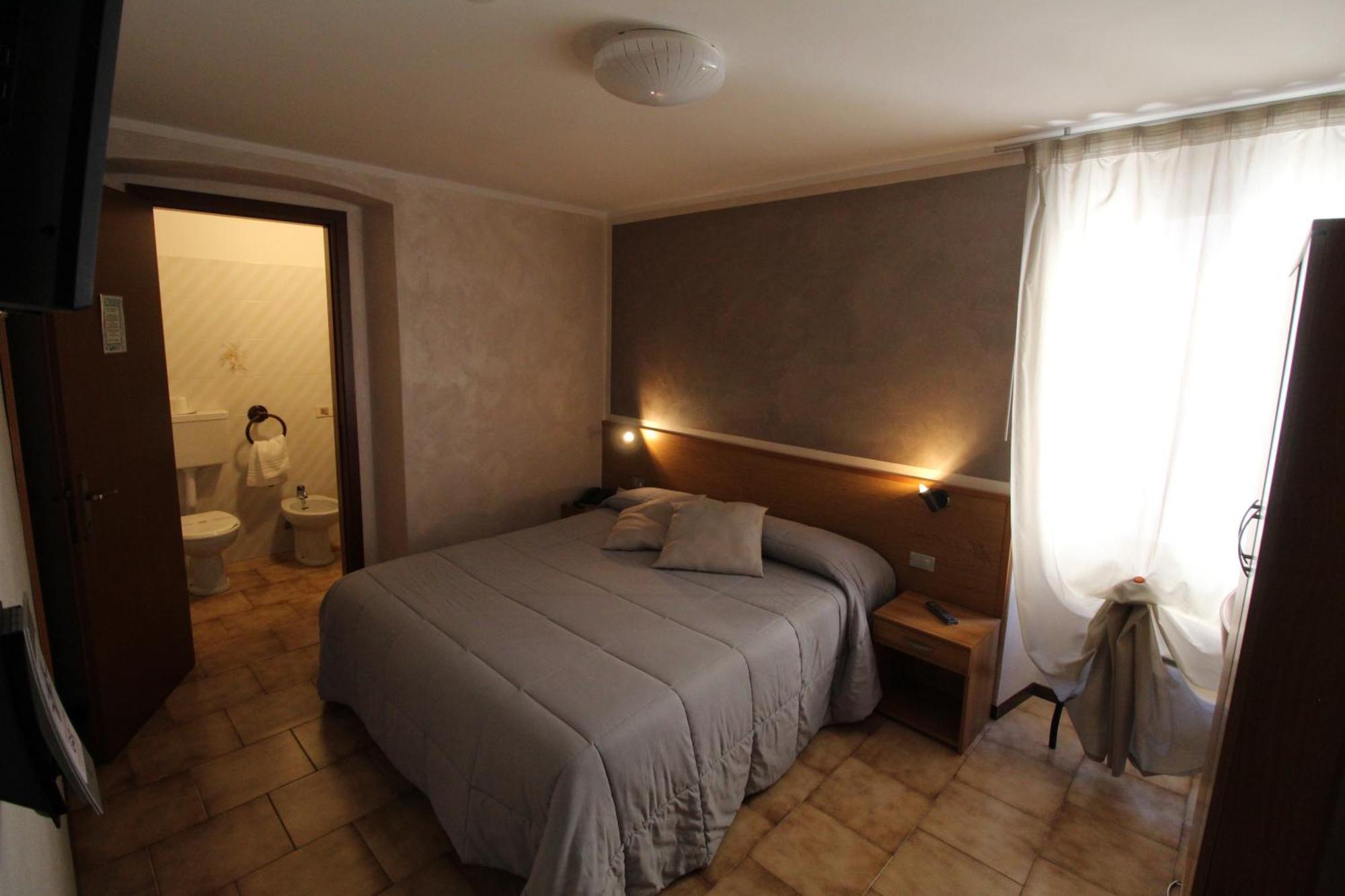 Hotel Avogadro San Pellegrino Terme Exterior foto