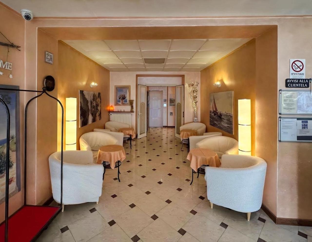 Hotel Avogadro San Pellegrino Terme Exterior foto